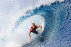 Surfer Wipes Out Extreme Surf